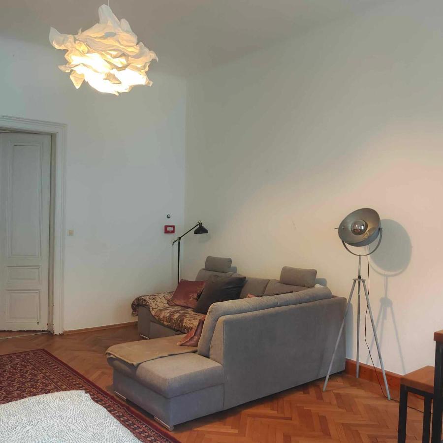 Apartamento Large 4 In The Center Of