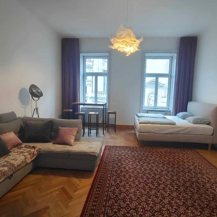 Large 4 In The Center Of Apartamento *